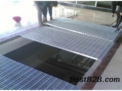 天津网格板 楼梯踏步板 天津镀锌水