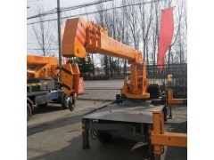 3吨农用三轮车随车吊 五征小型三轮