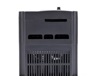 三科7.5kw变频器 220v转380v单相转