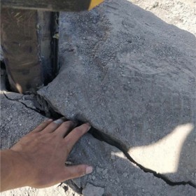 铁岭朝阳葫芦岛于建筑基础挖孔桩分裂机静态液压路面石头液压劈裂机