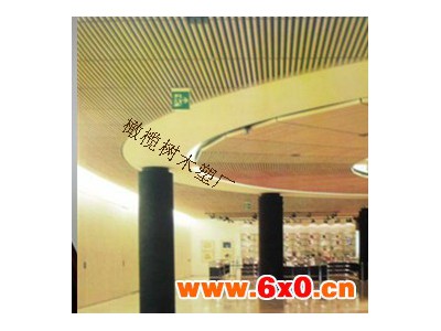 木塑天花吊顶绿可木50 90集成吊顶 格栅条形吊顶 叶片吊顶材料