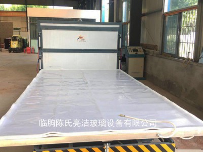 供应夹胶玻璃设备厂家 亮洁精工 夹