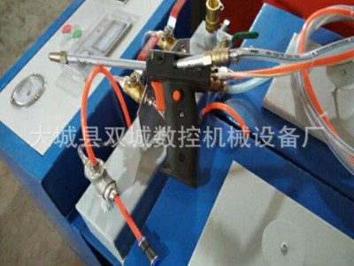 防水喷涂聚氨酯发泡机 高回弹聚氨酯