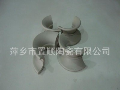 陶瓷矩鞍环陶瓷散堆填料 17-23%氧化