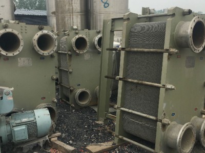 供应东东设备10—200㎡二手搪瓷片式换热器 二手不锈钢板式换热器 二手换热器 二手热循环传热设备 二手化工设备