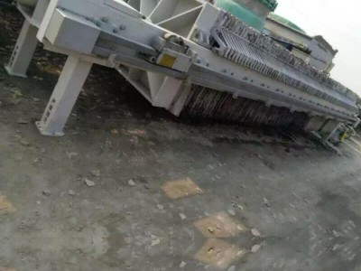 金鑫  二手离心机   化工设备  分离