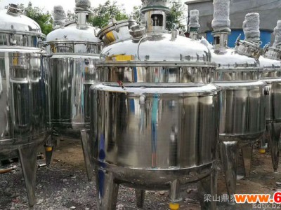 反应设备：厂家低价出售二手不锈钢反应釜、电加热高压反应釜