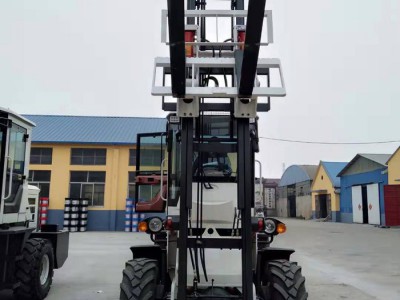建筑工地专用叉车 仓库码头搬运叉车