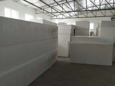 留各庄厂家生产建筑建材聚苯板大量供应