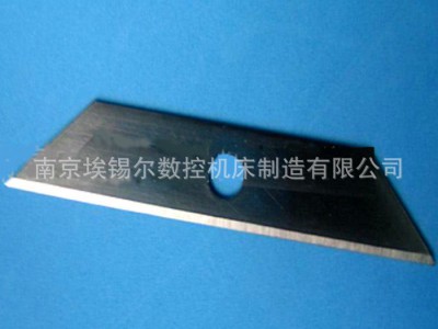 【埃锡尔】专业生产橡胶机械刀片 大量 多款可选