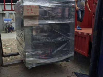 厂家专业制造 电脑控制鞋盒成型机优惠全自动连体盒成型机（鞋盒机）