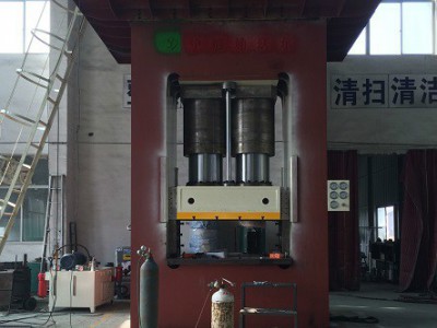 帕沃尔THF液压整机航空、航天、汽车零部件等异形复杂管件成形内高压成形液压机