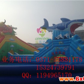 郑州移动水上乐园设备 水上大闯关玩具