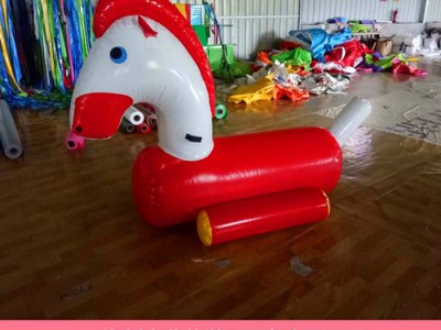 豹伟BW 充气骑马水上漂浮玩具充气游乐设备 河南水上乐园设备