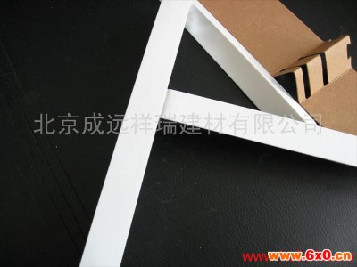 供应鑫隅星卡式龙骨/电缆桥架/门窗五金/龙骨配件