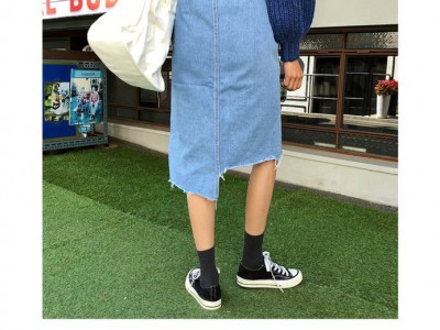 歌迪利尔安丘服装加工厂尾货 品牌服