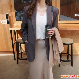 欧之恋歌安丘服装加工厂尾货 品牌服装批发代理浙江浙宝服装尾货朝阳区   服装 尾货 市场品牌女装批发浙江浙宝服装尾货安丘