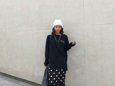 思旋潮装冬季服装尾货批发 广州石井服装尾货批发市场依倩服装尾货大码女装走份 品牌女装批发依倩服装尾货潮装冬季服装尾货批发