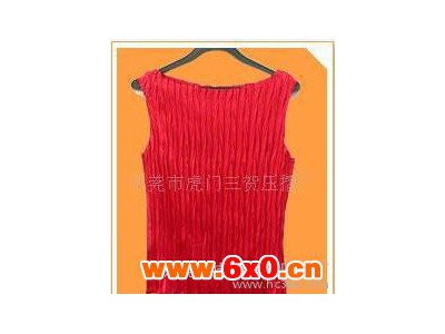 专业服装压褶加工 数码印花服装加工