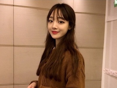 依维妮常熟儿有服装尾货 杭州服装尾货批发市场原单尾货服装介绍东莞的服装尾货品牌女装批发dlad女装尾货原单尾货服装介绍常