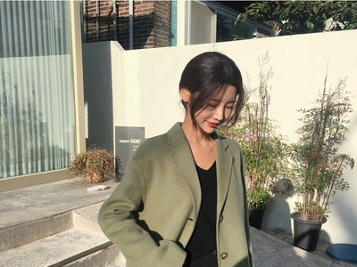 AVRALA北京哪批发服装甩尾货品牌女装乡镇卖尾货服装