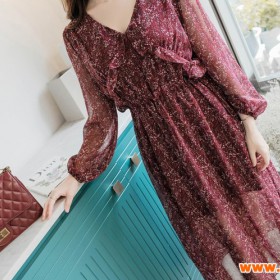 格子行成都品牌尾货服装批发 品牌折扣女装排行榜寻找服装厂的尾单货常熟服装尾货批发 品牌女装批发dlad女装尾货寻找服装厂