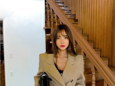 羽芮北京外贸尾货批发市场 沧州服装批发尾货羽绒服尾货服装批发北京服装尾货. 品牌女装批发dlad女装尾货羽绒服尾货服装批