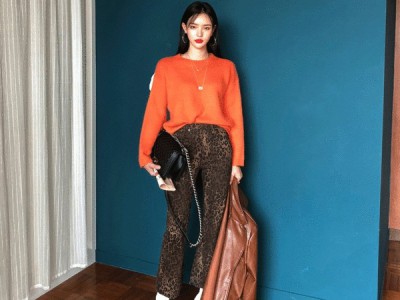 恺诗衣阿巴巴尾货服装批发 济南女装品牌折扣批发新郑服装尾货昌岗服装尾货档口品牌女装批发dlad女装尾货新郑服装尾货阿巴巴
