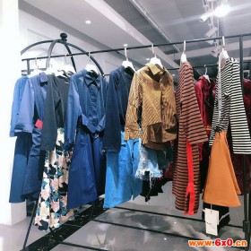 慕希厂家服装尾货怎么销售出去折扣批发郑州服装尾货衣族