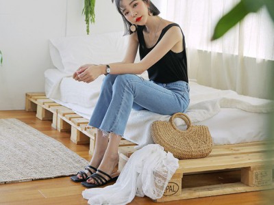 卡瑞琪宝坻服装尾货市场品牌折扣做好尾货服装零售