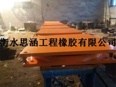直销橡胶支座 GJZ矩形橡胶支座 GYZ圆形橡胶支座 可定做天然橡胶支座 弹性橡胶支座