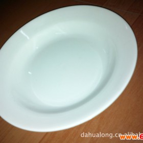 塑料餐盘塑料圆盘磁白塑料碗简约pp塑料盘子定制加工野外餐盘