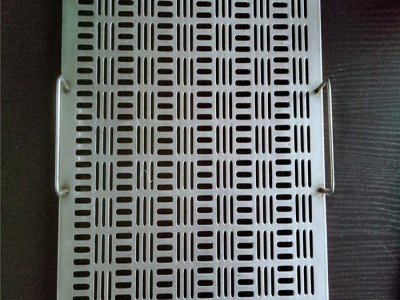 万凯厂家定制电工实训冲孔板 实训网孔板 教学网孔板 电工实训网孔板 电工实训网