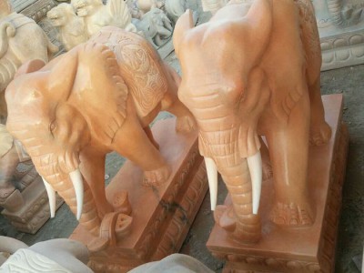石雕汉白玉大象招财大象晚霞红小象