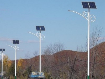 英光能源常熟厂商 太阳能路灯厂家 5米灯杆