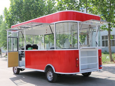 亿品香多功能电动四轮餐车  电动餐车 新能源电动餐车