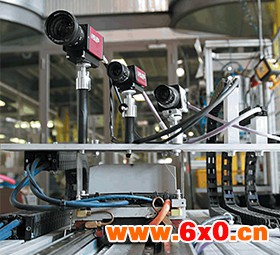 igus® 应用于移动环境的 readycable® USB接头视频线