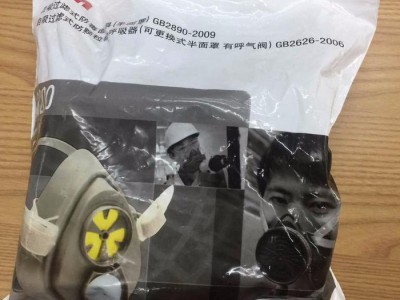 3M3100/3200自吸过滤式防毒面具  （口罩)