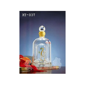 新疆手工艺酒瓶|宏艺玻璃|承接定制玻璃工艺酒瓶