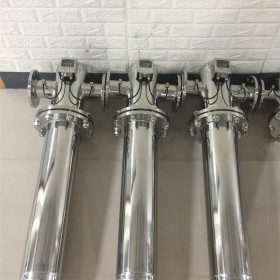 真空泵排气口除菌装置