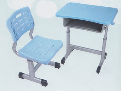 山东学生课桌椅生产企业/鑫磊家具可定制ABS课桌椅