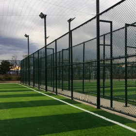 潍坊 篮球场围网厂家 足球场围栏网 可上门安装