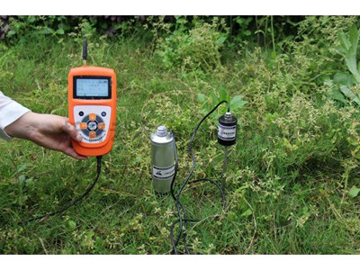 土壤水分测定仪为作物提供水分适合的土壤