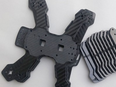 3K碳板雕刻复合材料航模中心板无人机架切割碳纤维板加工定做