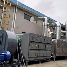 山西喷漆废气处理设备厂家~天驰环保设备订做废气催化燃烧设备