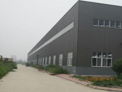 北京钢结构工程施工~北京福鑫腾达彩钢厂家订做钢结构厂房