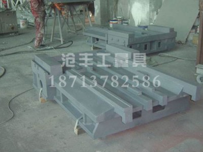 重庆大型机床铸件定制|沧丰工量具定做机床底座