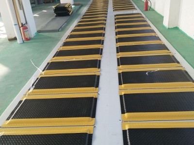 地垫，工业防滑垫 工位缓冲防疲劳垫