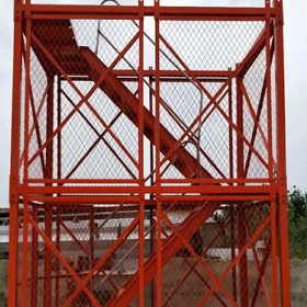 施工安全梯笼价格「合新建筑」爬梯|钢筋加工棚规格@广西南宁