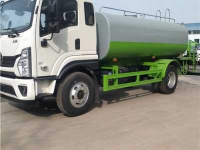 12方洒水车园林绿化大型浇水车厂家